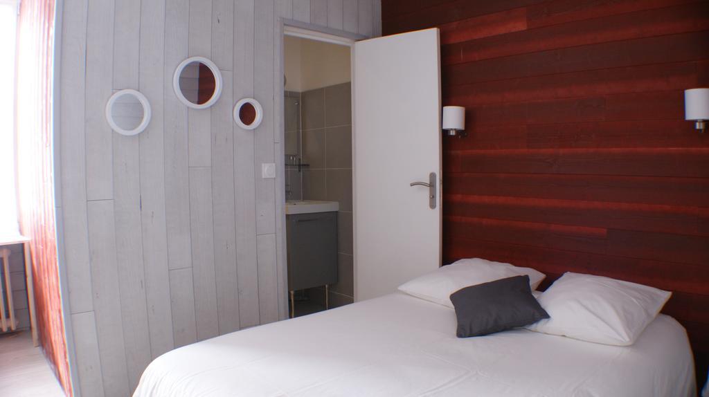 Hotel De La Gare Bayonne Kültér fotó