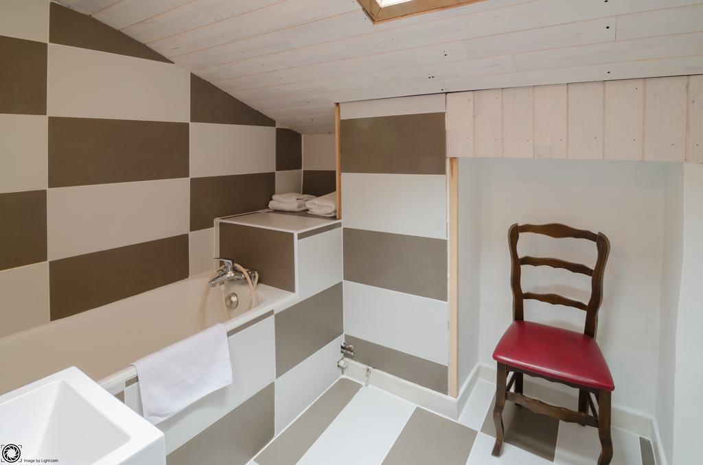 Hotel De La Gare Bayonne Szoba fotó